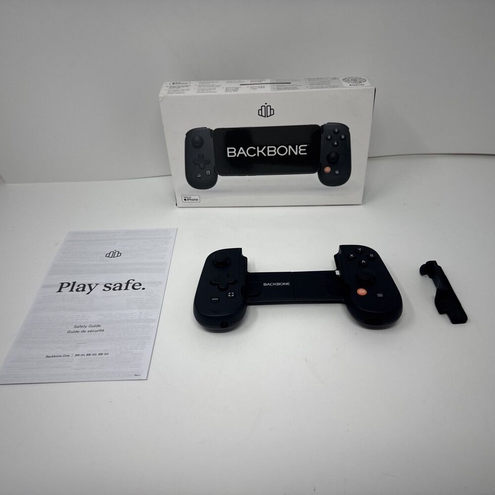 Backbone One BB-02 Black Mobile Gaming Controller For iPhone-Lightning Port